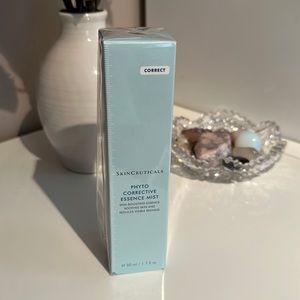 Skinceuticals Phyto corrective essence mist